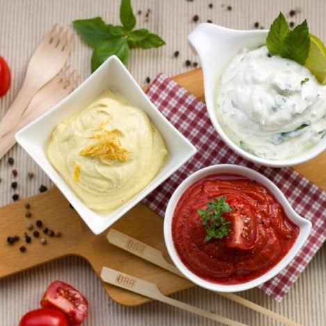 sauce, dip, cook, yummy, chutney, healthy, food, homemade, piquant, meal, vegetarian, dipping sauce, nature, snack, barbecue, grilling, picnic, grill, summer, summery, ketchup, yogurt, curry